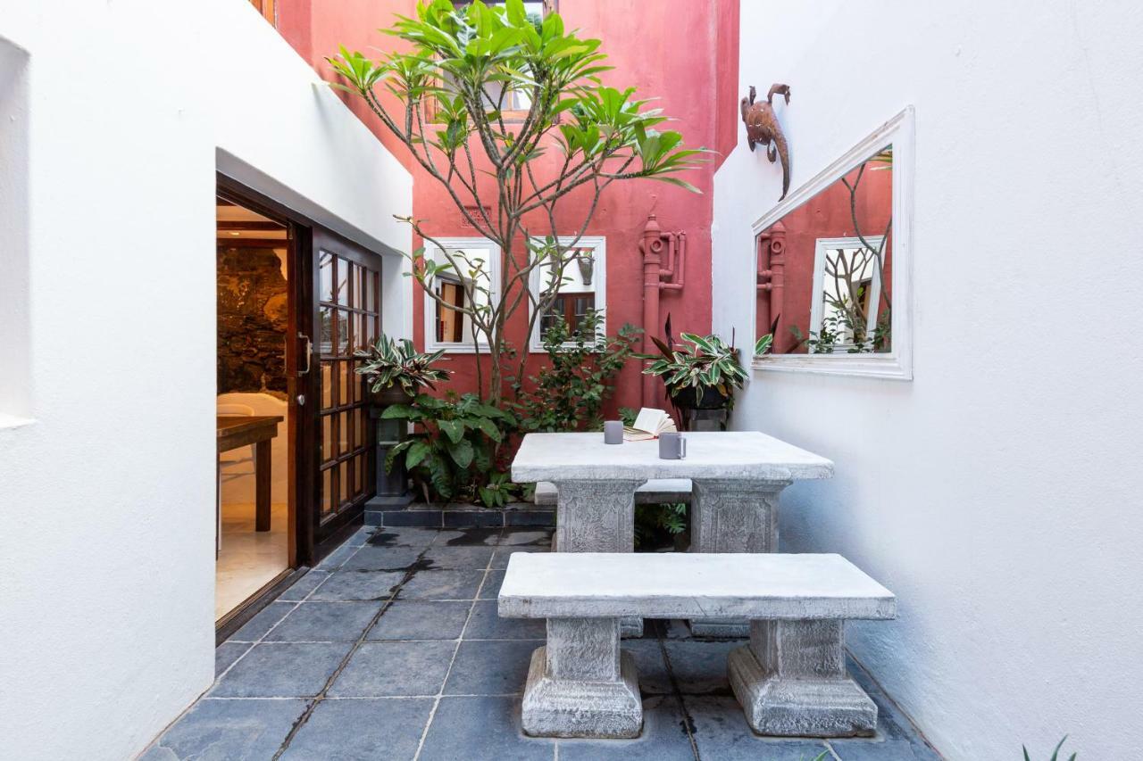Central Cape Town, Stylish Home, With Private Courtyard Экстерьер фото